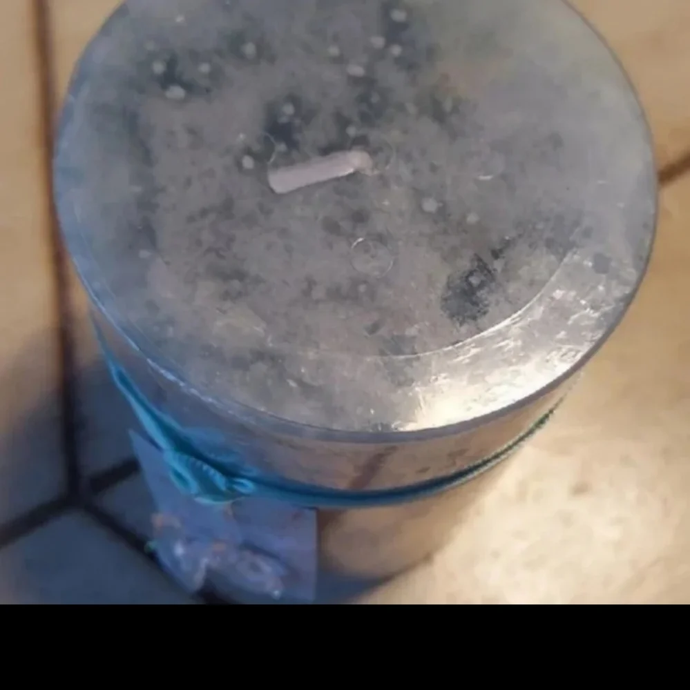 Fresh Gardenia Beautiful Single Wick Pillar Candle BNWT SO 1 LEFT!